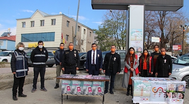 Varto'da 'Kadına Yönelik Şiddetle Mücadele' toplantısı