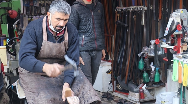Virüsü yenen ayakkabı tamircisinden vatandaşa uyarı