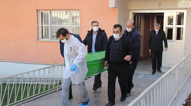 Yalnız yaşayan yaşlı kadın evinde ölü bulundu