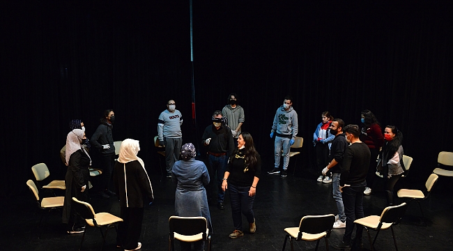 Yıldırım'da maskeli-mesafeli drama eğitimi