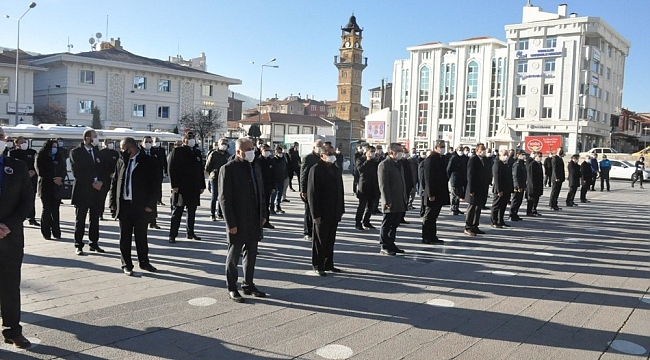 Yozgat'ta 24 Kasım öğretmenler günü kutlandı