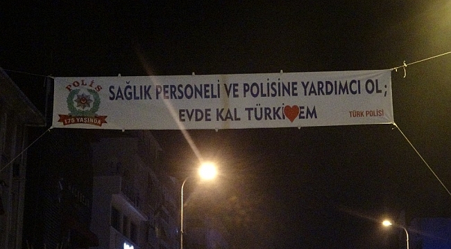 56 saatlik kısıtlamanın başlamasıyla sokaktaki vatandaşlara işlem yapıldı