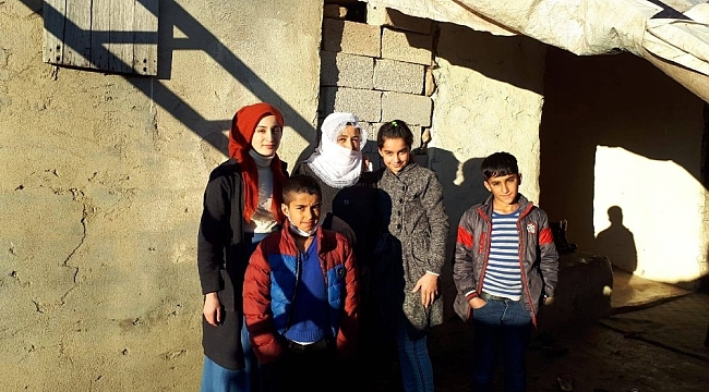 6 kişilik aile harabe evde yaşam mücadelesi veriyor