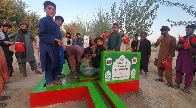 Afganistan'da su kuyusu sevinci