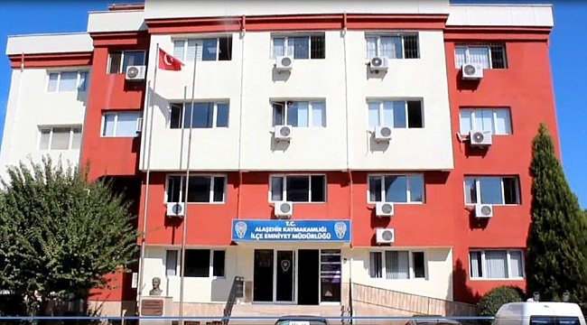 Alaşehir'de araması olanlara operasyon: 14 gözaltı