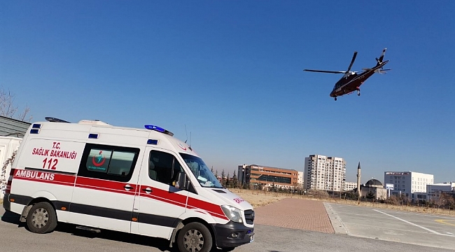 Ambulans helikopterlerin 21 günlük bebeği hayatta tutma yarışı