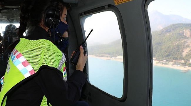 Antalya'da jandarma pandemi kurallarını havadan denetledi
