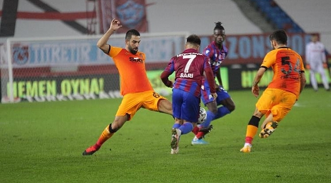Arda Turan 3. golünü kaydetti