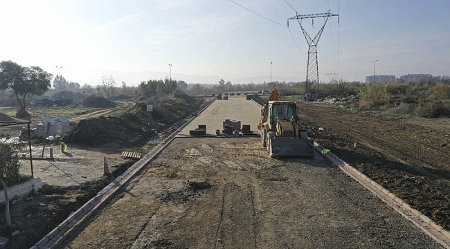 Aydın Büyükşehir Belediyesi ASTİS'in yollarını yeniliyor