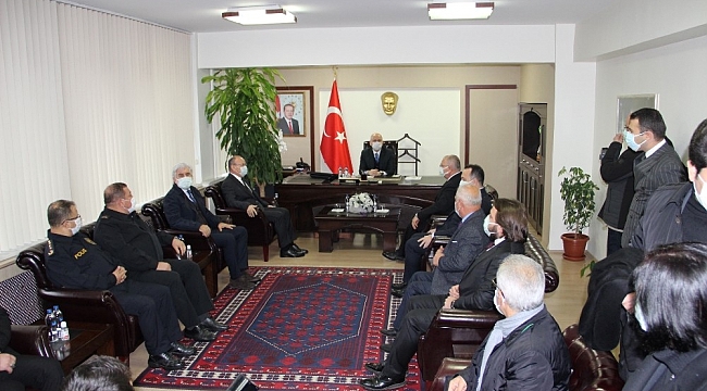 Bakan Karaismailoğlu Manisa'da