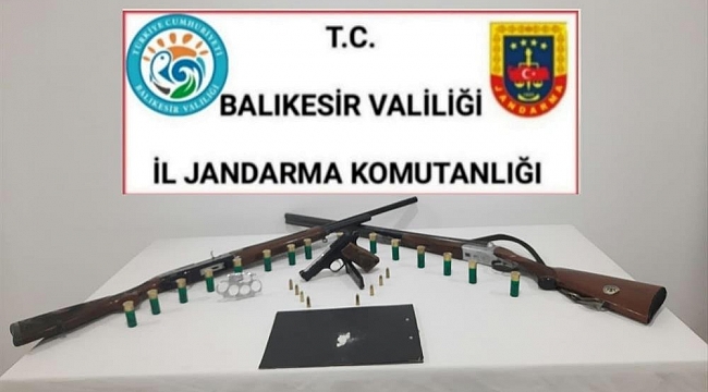 Balıkesir jandarma 18 aranan şahsı yakaladı
