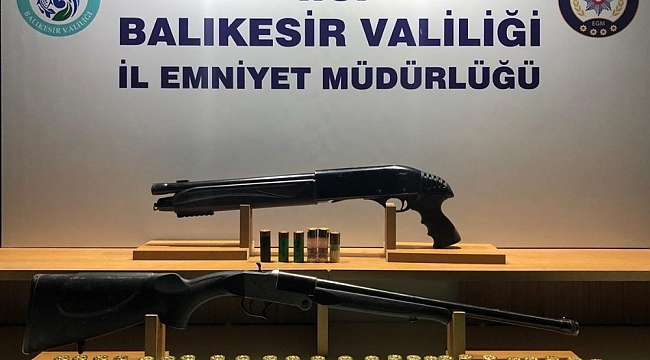 Balıkesir'de polis 88 aranan şahsı yakaladı