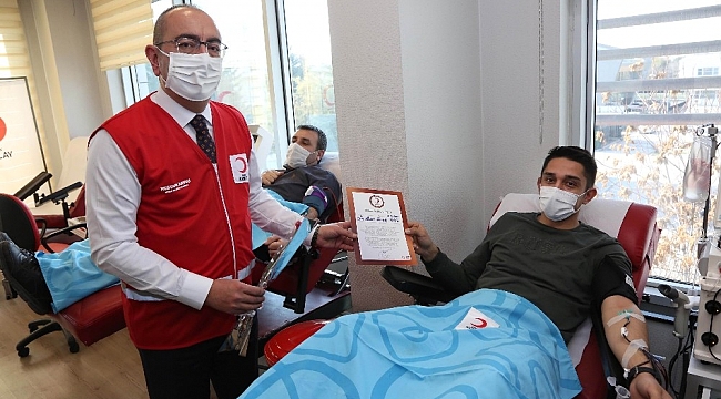Başkan Kavuş'tan plazma bağışı çağrısı