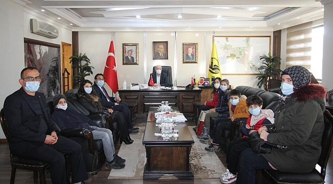 Başkan Pekmezci özel öğrencileri ağırladı