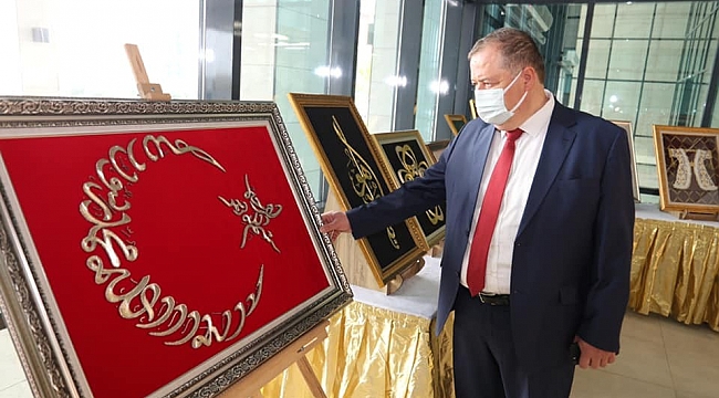 Başkan Ramazan Dekoratif El Sanatları Sergisini gezdi