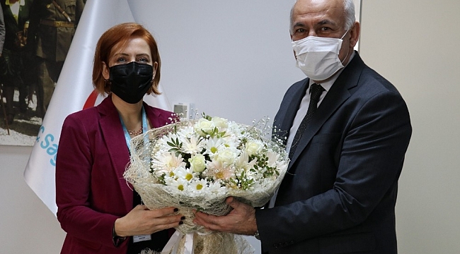 Başkan Tuncel'den sağlık çalışanları adına Başhekim Dinçel'e Teşekkür