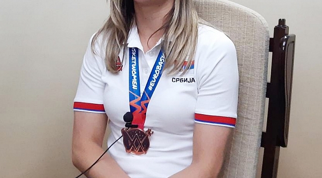 Bellona Kayseri Basketbol, Maja ile anlaştı