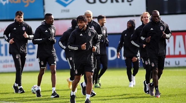 Beşiktaş, Sivasspor maçı hazırlıklarına ara vermeden başladı