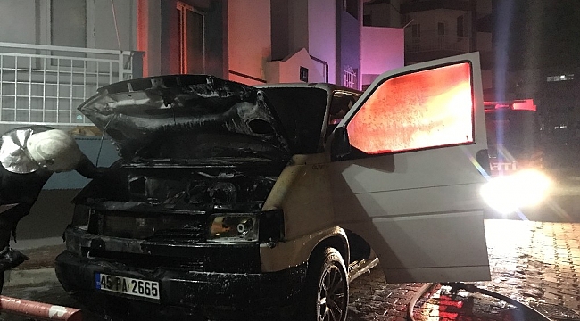 Bir gün önce tamir ettirdiği kamyoneti yandı