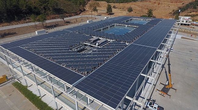 Bodrum otogarı açılmadan enerji üretmeye başladı