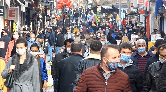 Bulgaristan vatandaşları stok akını yaptı, adım atacak yer kalmadı