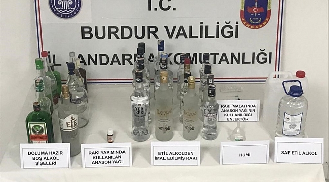 Burdur'da kaçak içki operasyonu: 2 gözaltı