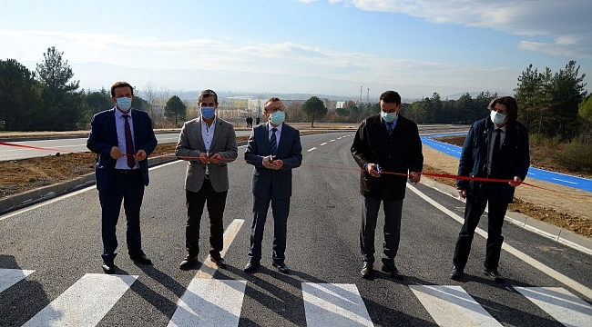 Bursa Uludağ Üniversitesi'nin yenilenen yolu trafiğe açıldı
