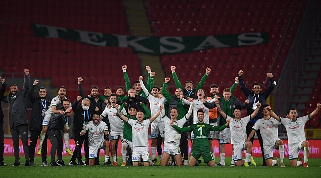Bursaspor 2020 yılında 18 kez kazandı, 62 kez sevindi