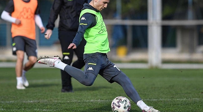 Bursaspor'da Keçiörengücü maçı hazırlıkları başladı