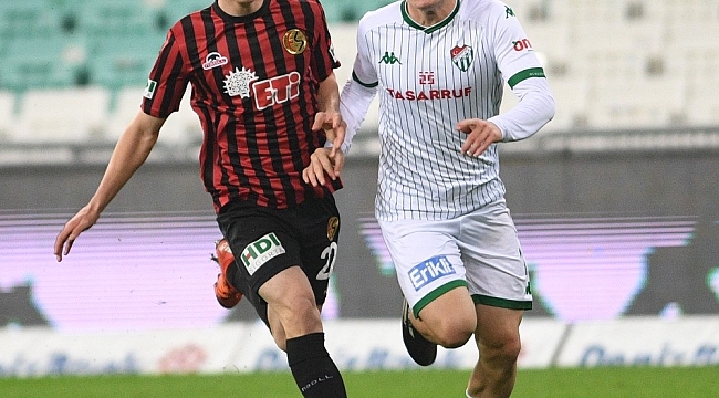 Bursasporlu futbolcular değerine değer kattı - Burak Kapacak ve Ali Akman, TFF 1.Lig'in en değerli isimleri oldu
