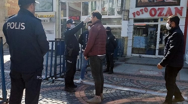 Caddelere ve pazaryerlerine kişi sınırlaması getirildi