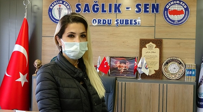Çocuğuna yeniden kavuşan Cemile hemşire: "Covid-19'un gerekçe gösterilmesi çok şaşırtıcıydı"
