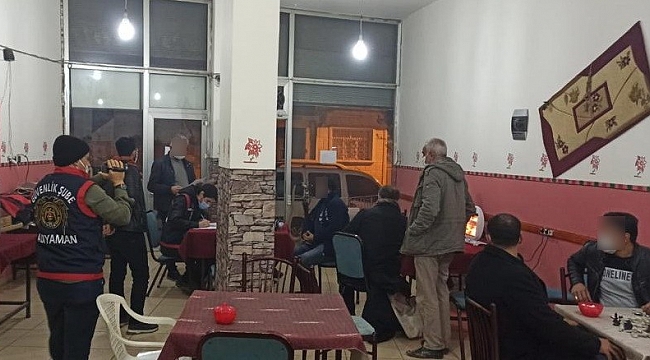 Dernek binasında oyun oynayanlara suçüstü