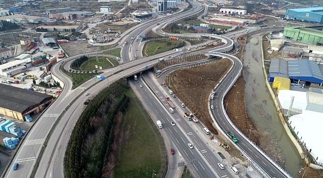 Dilovası Batı Kavşağı'nda yatay sondaj yapılıyor