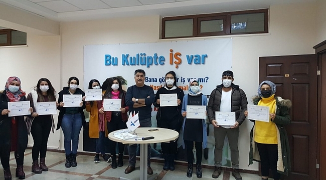 Diyarbakır Büyükşehir Belediyesinden kursiyerlere 'İş kulübü' eğitimi