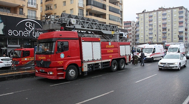 Diyarbakır'da gelinlikçide korkutan yangın: 1'i hamile 7 kadın dumandan etkilendi