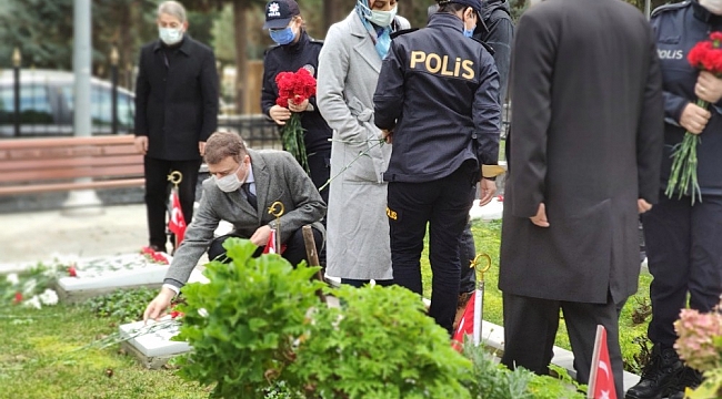 Dolmabahçe Şehitleri mezarı başında anıldı