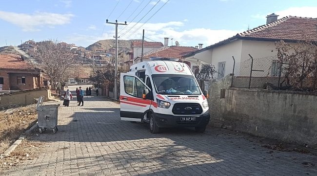 Emekli öğretmen çatı arasında ölü bulundu