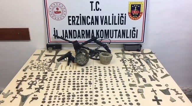 Erzincan'da Roma ve Bizans dönemine ait 351 adet sikke ile 166 adet tarihi obje ele geçirildi