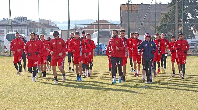 Eskişehirspor, Balıkesir deplasmanı öncesi hazırlıklarını tamamladı
