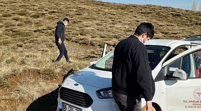 Filyasyon ekibinin aracı çamura battı