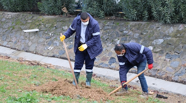 Gebze Doğu Kavşağı'nda çevre düzenlemesi yapılıyor
