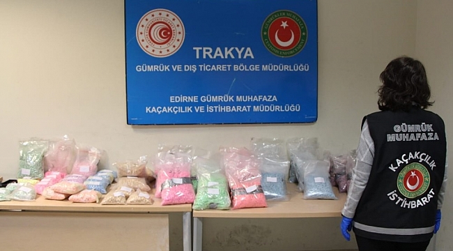Gümrük Muhafaza ekipleri Kapıkule'de zehir yüklü uyuşturucu tırına geçit vermedi