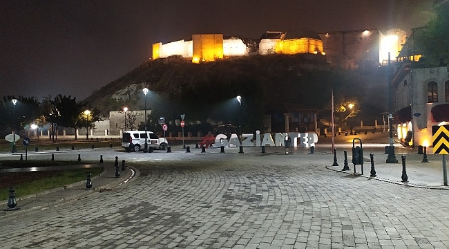 Hafta içi sokağa çıkma kısıtlaması başladı