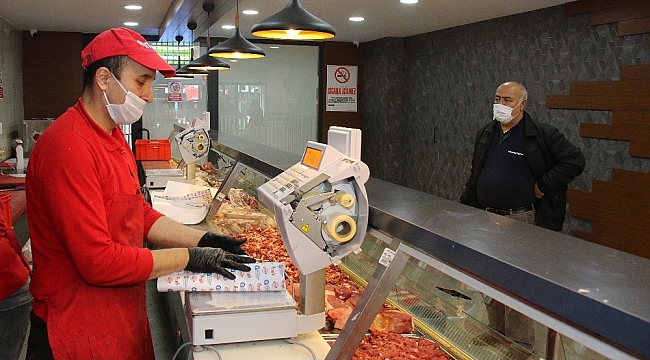 Halk Et Satış Mağazalarında 1 yılda 321 ton et ürünü satıldı