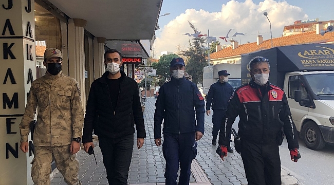 Hatay'da güvenlik güçlerinden maske denetimi