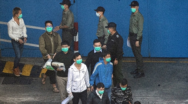 Hong Kong'da 3 demokrasi aktivistine hapis cezası