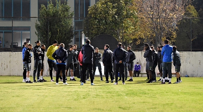 Horozlar, Fenerbahçe hazırlıklarına başladı