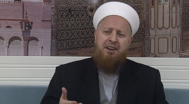 İBB'nin Şeb'i Arus etkinliğini değerlendiren Mustafa Özşimşekler hoca: "Mevlana hazretlerinin yolu bu değil"