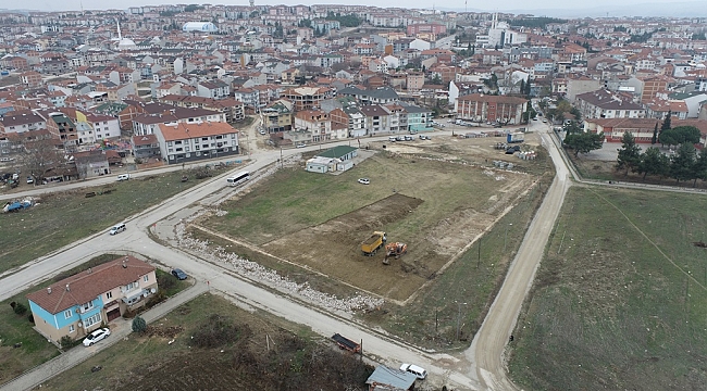İnegöl Alanyurt’a spor sahası